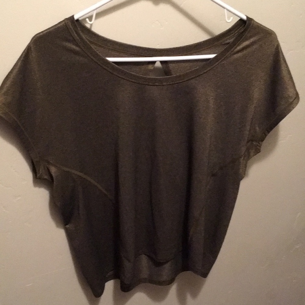 Lululemon size 4